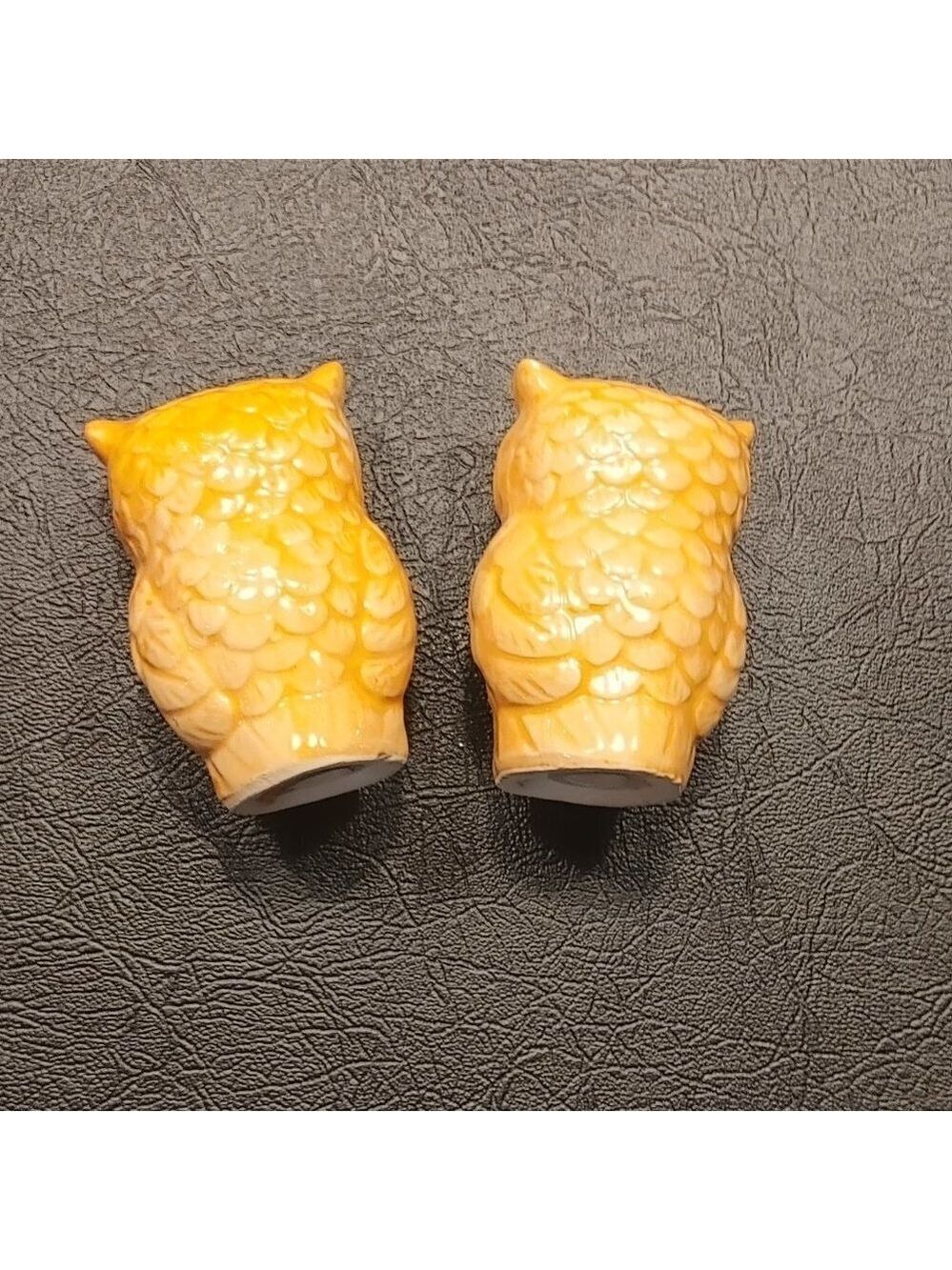 Ceramic Owl Salt and Pepper Shakers - Picture 2 of 8